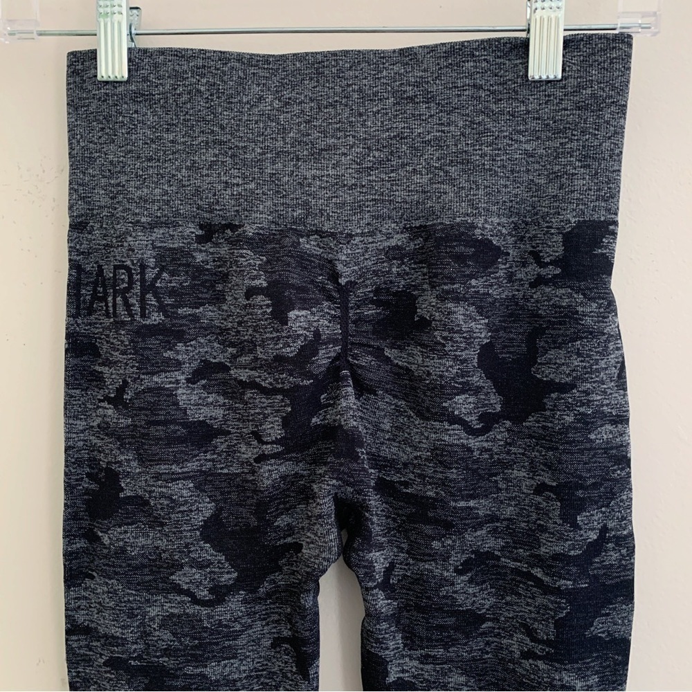Gymshark Adapt Seamless High Rise Leggings Small Black Camo - Picture 5 of 8